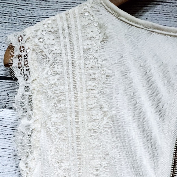 NWT Nasty Girl Open To It Maxi Lace Dress - Picture 12 of 12